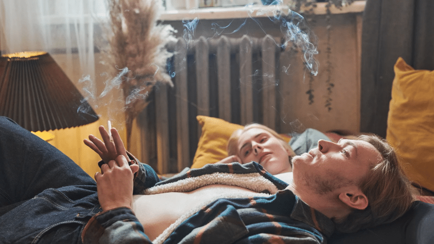 Chill Out: The Best Hemp Strains for Deep Relaxation